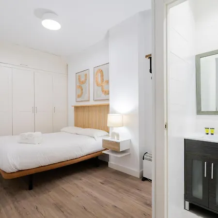 Apartamento En Chueca Para 4 Personas Madrid Exterior photo